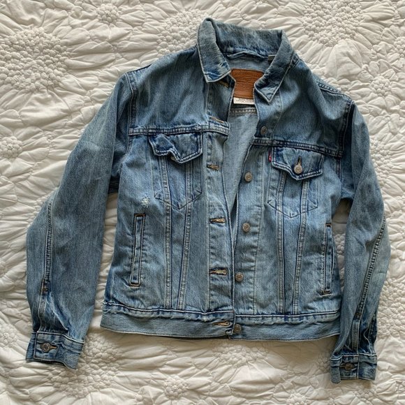 Levi's Jackets & Blazers - LEVI'S Denim Jacket